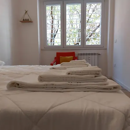 Apartament Alessi Pigneto *